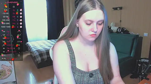 Snapshot of Alice_Dreamgirl_ chatting on November 2025 10:36:02 AM Alice Dreamgirl online show from November 2025 10:36:02 AM