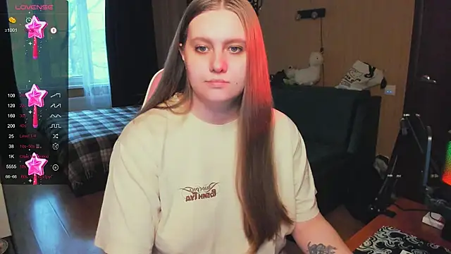 Snapshot of Alice_Dreamgirl_ chatting on November 2025 12:00:02 PM Alice Dreamgirl online show from November 2025 12:00:02 PM