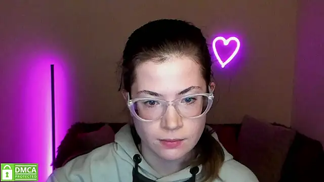 Alicia redfollow online show from March 2025 06:23:02 PM