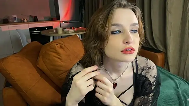 Snapshot of Cristmass_princess chatting on February 2025 04:44:01 AM Cristmass princess online show from February 2025 04:44:01 AM