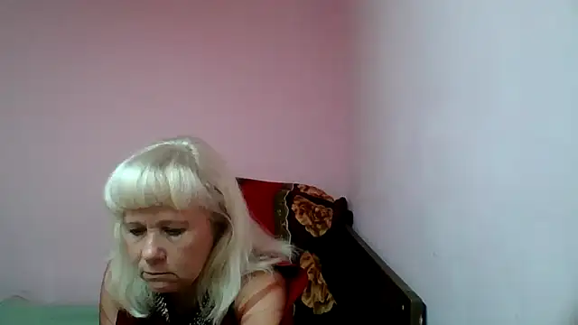 sakura blonde online show from February 2025 12:11:01 PM