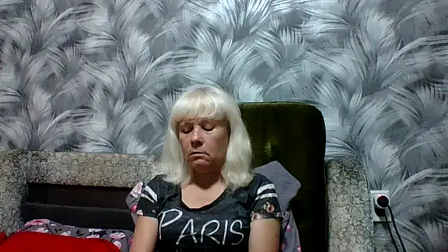 sakura blonde online show from October 2025 06:21:01 PM