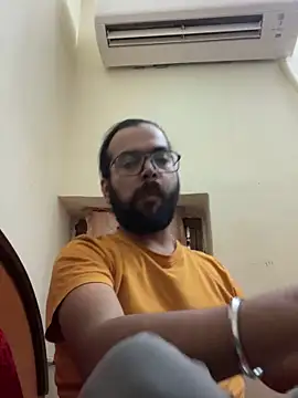 Arsh Loves Luv online show from December 2024 01:23:02 PM