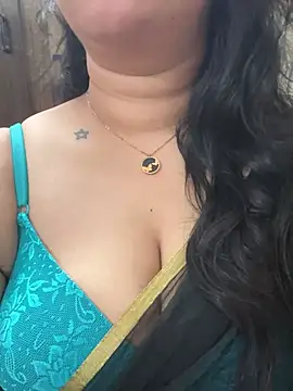 Akhi Akshaya online show from December 2024 05:58:01 AM