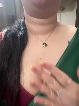 Akhi Akshaya online show from December 2024 01:56:02 PM