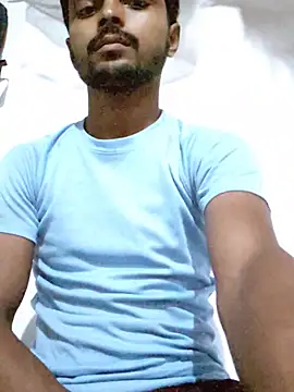 Snapshot of Suraj223kumar chatting on July 2026 06:27:02 AM Suraj223kumar online show from July 2026 06:27:02 AM