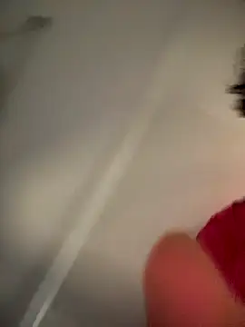 SecretlyDD online show from October 2025 06:34:02 AM