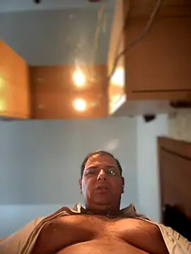 SecretlyDD online show from November 2025 08:47:02 AM