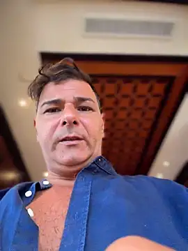 Snapshot of SecretlyDD chatting on March 2026 08:40:01 AM SecretlyDD online show from March 2026 08:40:01 AM