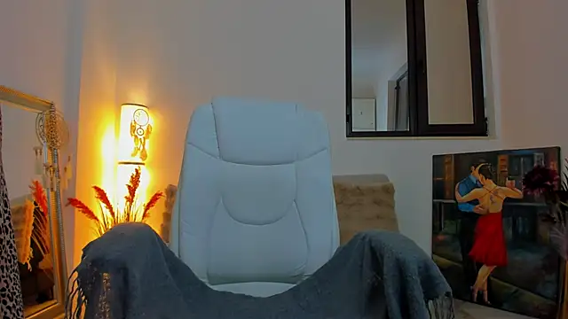 Julya Anna online show from March 2026 06:30:01 AM