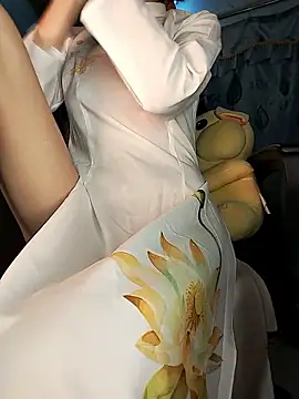 Lucy limon online show from January 2026 11:12:01 AM