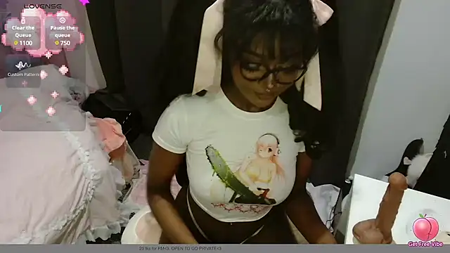 bunniix online show from March 2025 01:21:02 AM