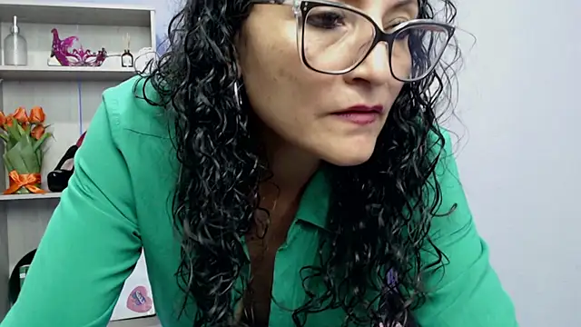 arianna ros3 online show from March 2025 08:08:02 PM