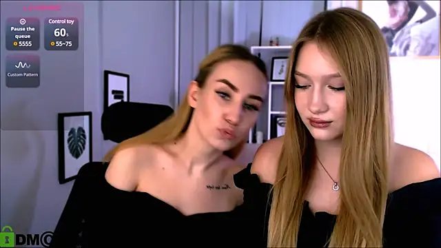 playful sophie online show from February 2025 08:28:01 PM