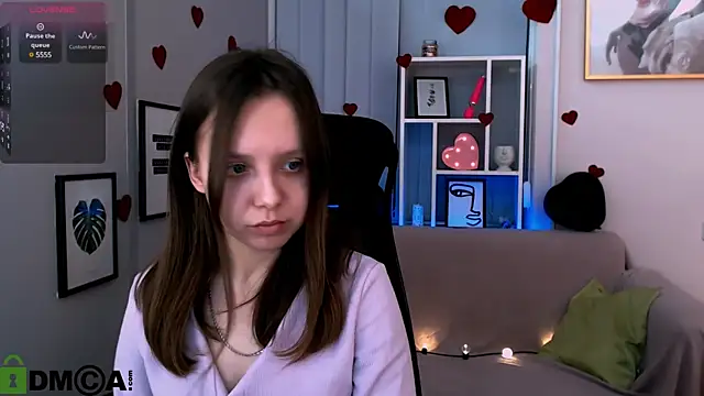 playful sophie online show from February 2025 01:47:02 PM