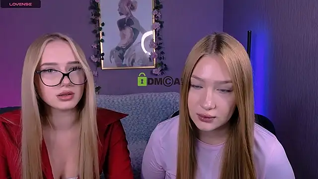 playful sophie online show from December 2025 08:49:01 PM