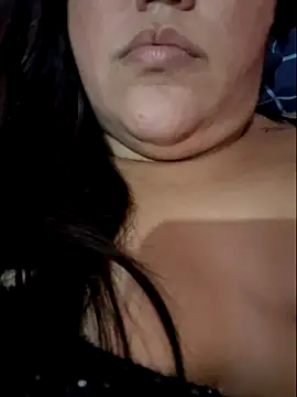 Paolaa hoot online show from March 2025 07:35:01 PM