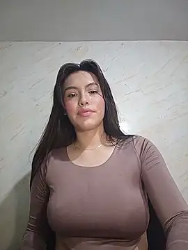 Snapshot of eriika_deep_ chatting on May 2026 04:33:02 PM eriika deep online show from May 2026 04:33:02 PM