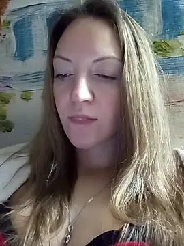 KattyLuuu online show from December 2025 09:25:01 AM