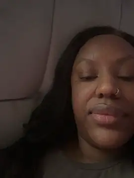 LavenderBuxton online show from December 2024 02:07:01 PM