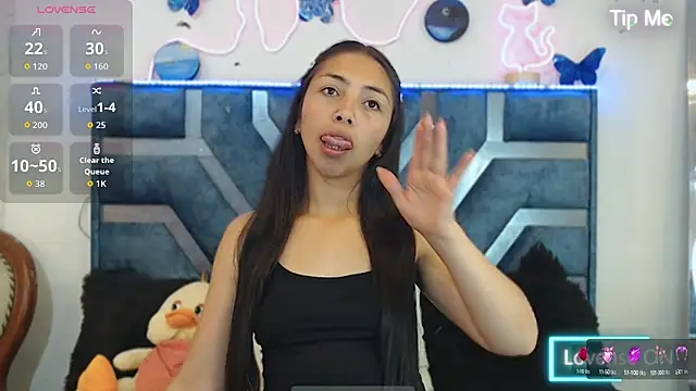 Roxan Fox- online show from September 2025 05:07:01 AM