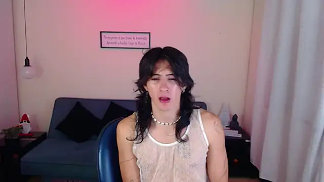 andreey50 online show from December 2024 11:03:02 PM