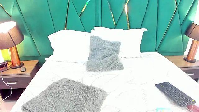 Tamara Myller online show from March 2025 12:36:02 PM