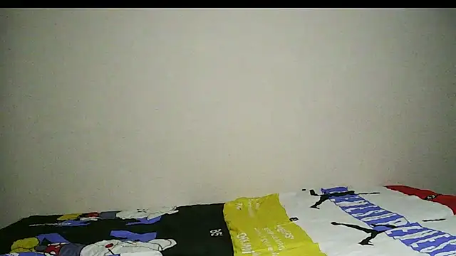 AzallandRoom online show from December 2024 07:22:02 PM