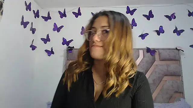 Anny Fox- online show from January 2026 03:11:01 AM