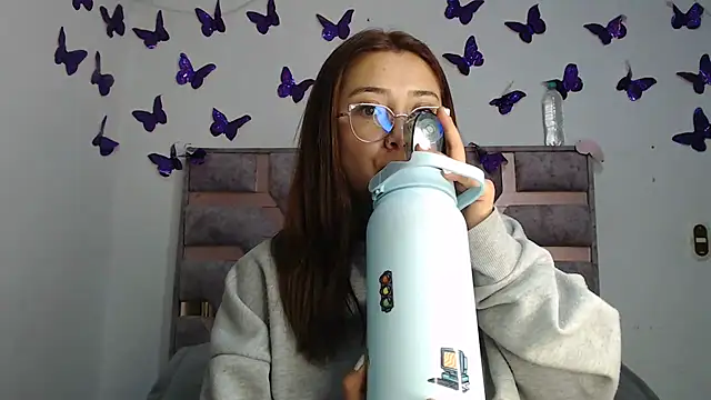 Anny Fox- online show from February 2026 02:30:01 AM