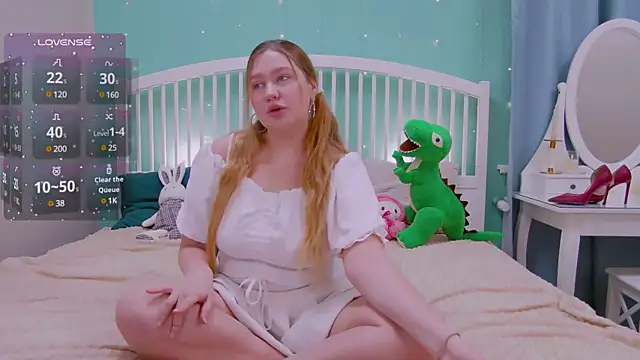 Ellie Wellie online show from February 2025 02:25:02 PM