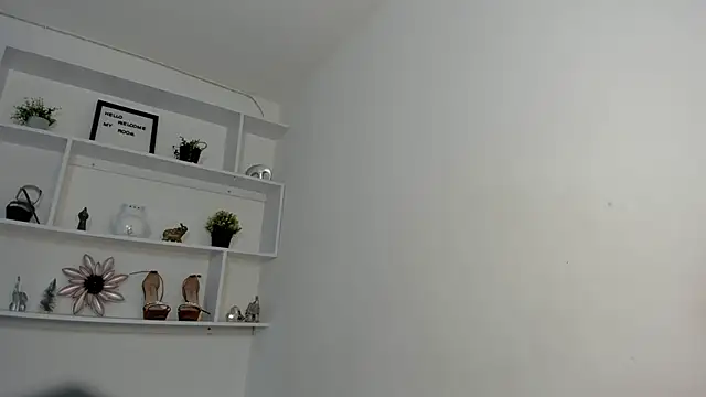 Zizi-campbel online show from December 2024 08:50:01 PM