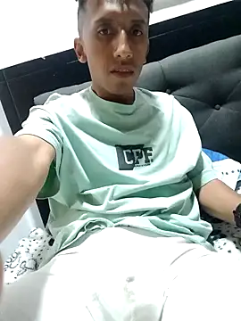 Alex-col online show from December 2024 07:57:01 AM