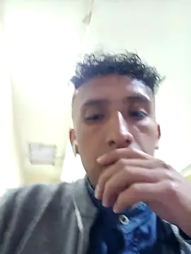 Alex-col online show from March 2025 11:06:01 PM