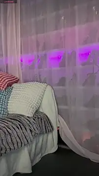 Snapshot of baobaomiqi_linger chatting on October 2025 04:38:02 PM baobaomiqi linger online show from October 2025 04:38:02 PM