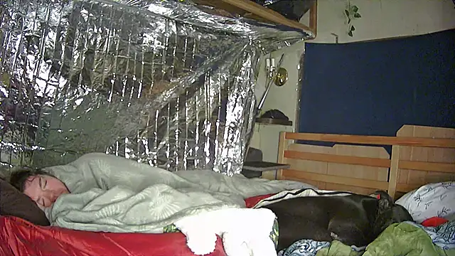 JuicyFuckinPussy online show from January 2025 10:06:01 AM