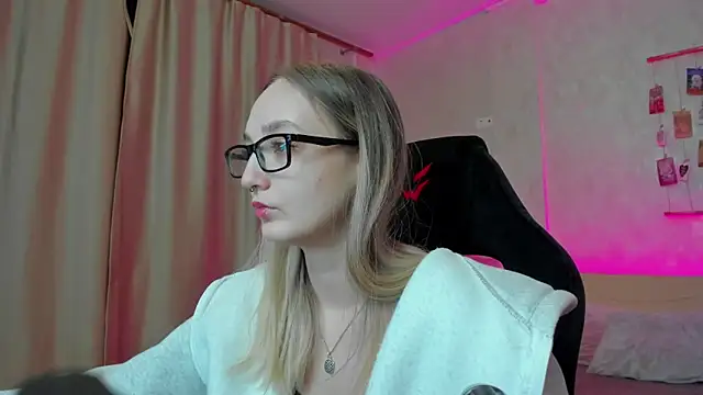 Cheryl  Brown online show from February 2025 12:58:02 AM