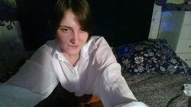 Snapshot of AlexsandraZoomer chatting on December 2024 06:14:01 PM AlexsandraZoomer online show from December 2024 06:14:01 PM