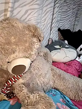 Snapshot of Ema_kraus chatting on February 2025 05:34:02 AM Ema kraus online show from February 2025 05:34:02 AM