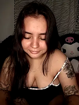 Snapshot of Ema_kraus chatting on March 2025 04:21:01 AM Ema kraus online show from March 2025 04:21:01 AM