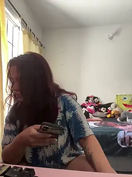 Ema kraus online show from April 2026 06:02:01 PM