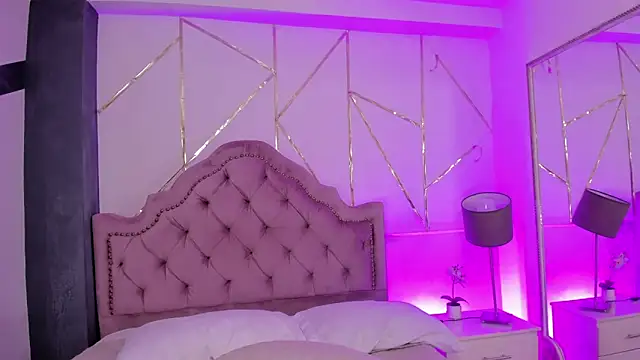 RoseCassie online show from January 2025 07:13:02 PM