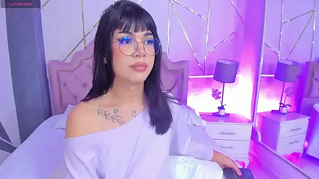 RoseCassie online show from January 2025 07:15:01 PM