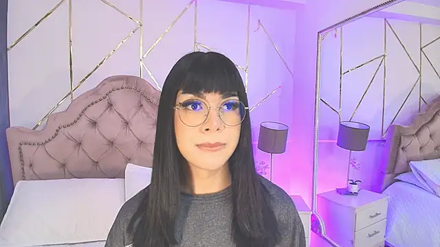 RoseCassie online show from January 2025 12:40:02 PM