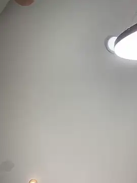 AinaraJimenez online show from April 2026 06:05:02 PM