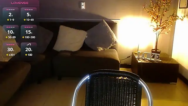 mia collens online show from January 2025 12:42:01 AM