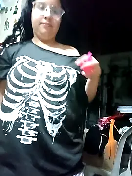 valentina568 online show from September 2025 03:50:01 AM