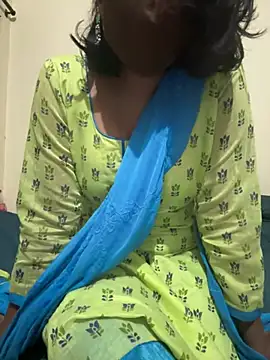 priyadevi17 online show from January 2025 07:41:02 PM