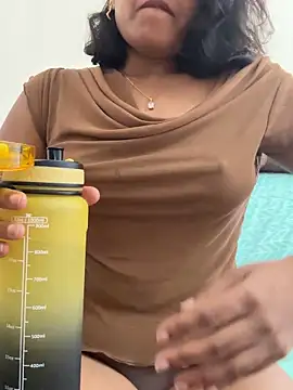 priyadevi17 online show from September 2025 08:51:02 AM