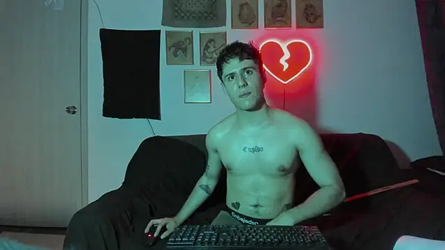 Antonello Vannucci online show from January 2025 11:51:02 PM